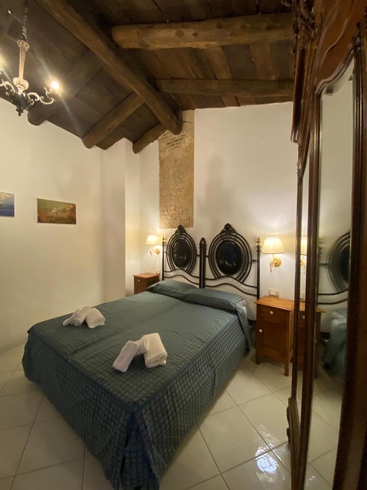 La Locanda Del Curato Rooms Lentiscosa Esterno foto