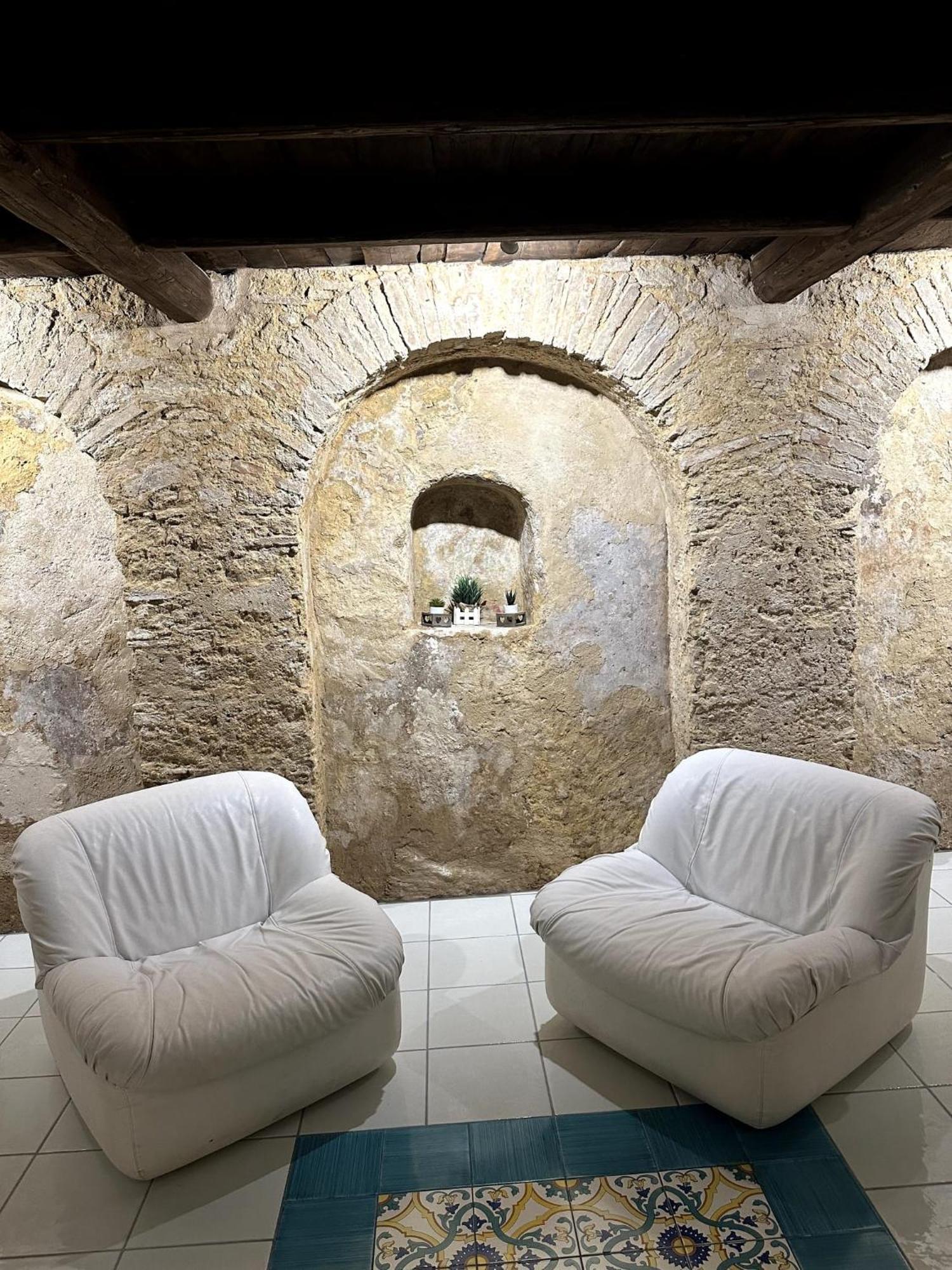 La Locanda Del Curato Rooms Lentiscosa Esterno foto